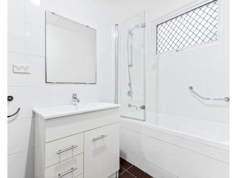 1/170 Russell Avenue, Dolls Point NSW 2219