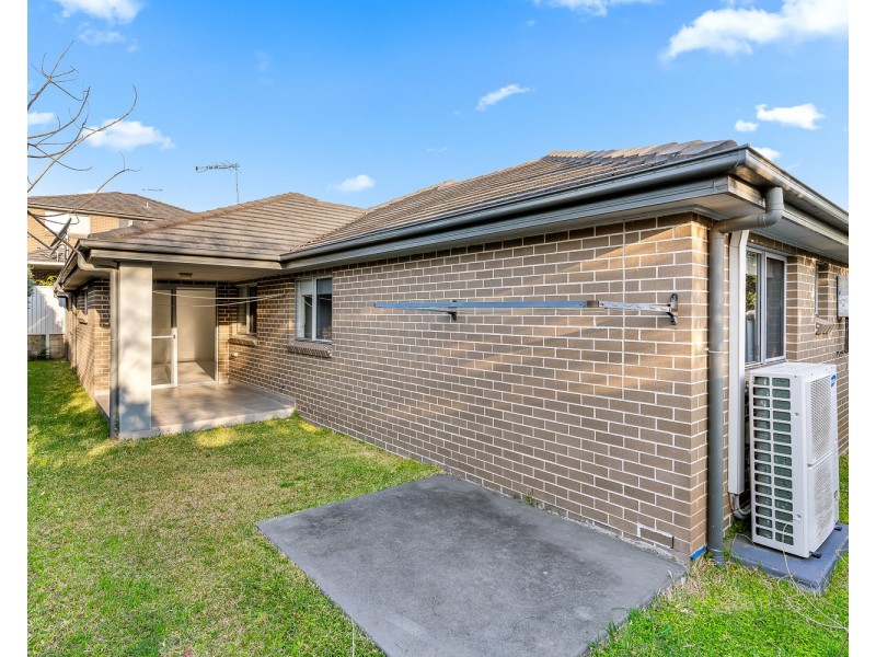 8/20 Lambeth Street, Panania NSW 2213