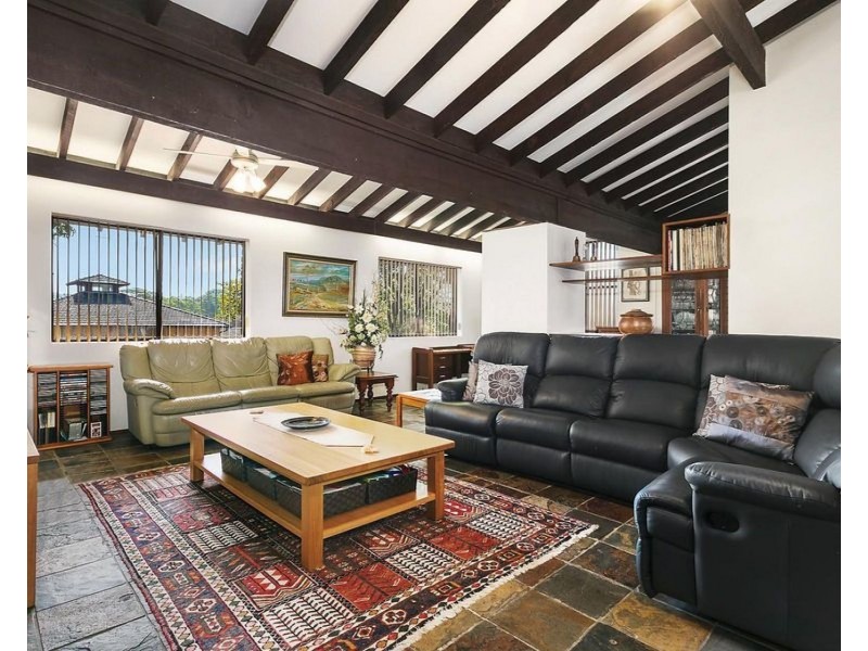 32 Duggan Crescent, Connells Point NSW 2221