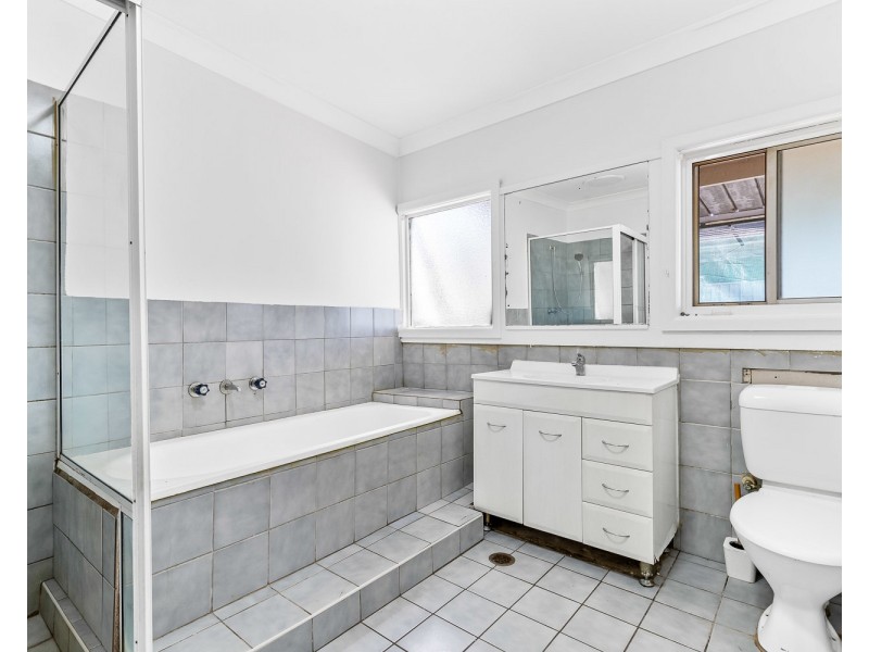 2 Gwandalan Road, Padstow NSW 2211