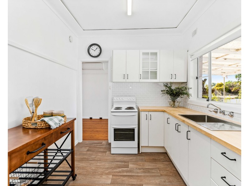 2 Coolabah Place, Caringbah NSW 2229