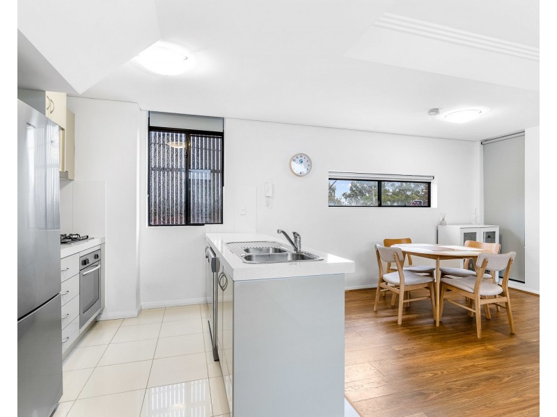 8/324 William Street, Kingsgrove NSW 2208