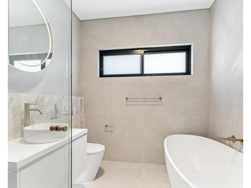 19 Lynwood Lane, Blakehurst NSW 2221