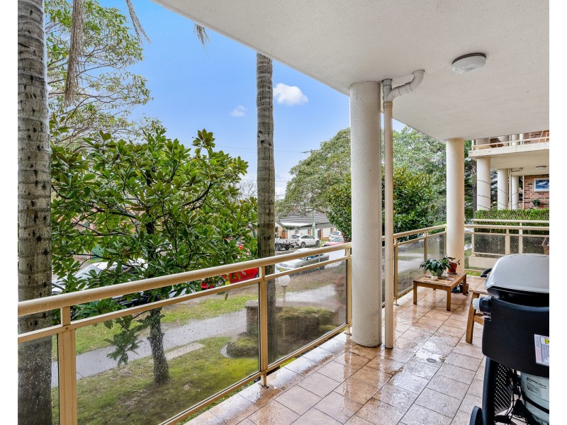 4/13 Nielsen Avenue, Carlton NSW 2218