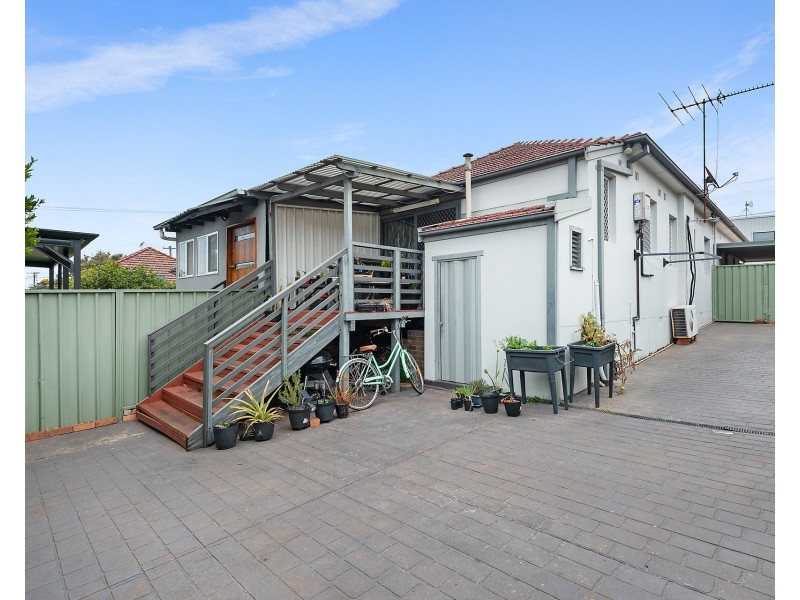24 Rocky Point Road, Kogarah NSW 2217