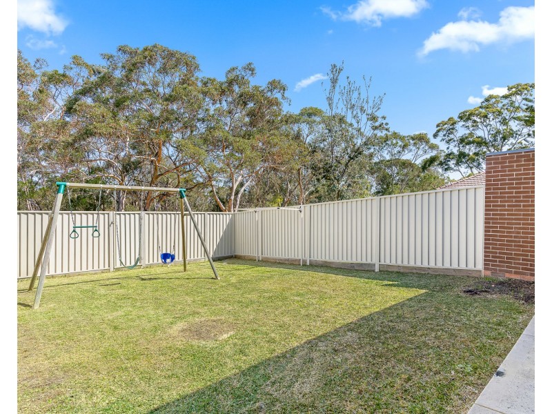 45 Parkview Avenue, Picnic Point NSW 2213