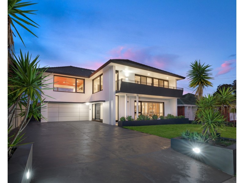 7 Marie Dodd Crescent, Blakehurst NSW 2221