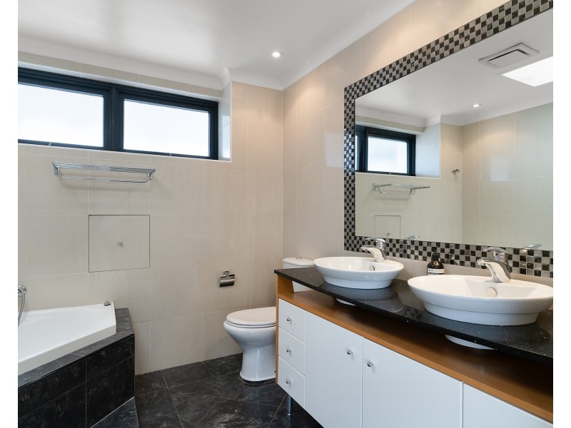 7 Marie Dodd Crescent, Blakehurst NSW 2221