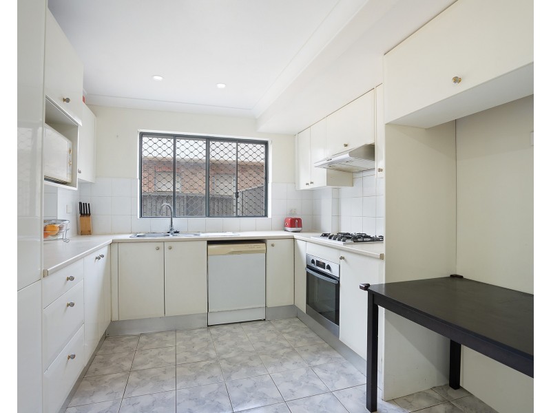 3/14 The Avenue, Hurstville NSW 2220