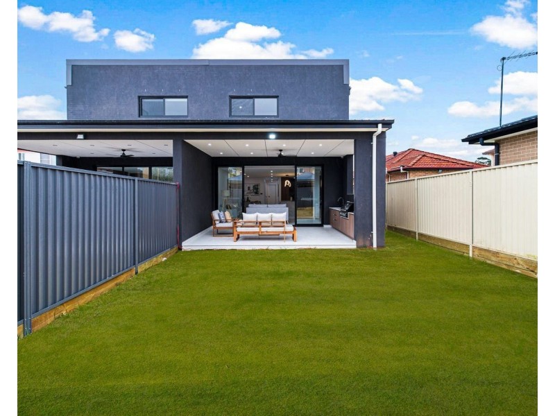 13A  Laundess Avenue, Panania NSW 2213