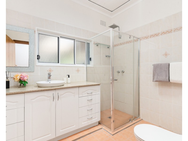 11 Battye Avenue, Beverley Park NSW 2217