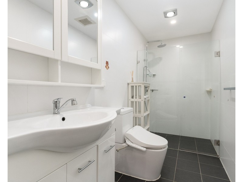 4/15-17 Pearce Avenue, Peakhurst NSW 2210