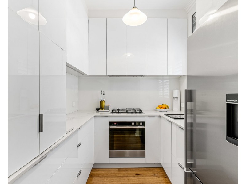 4/2 Hayburn Avenue, Rockdale NSW 2216