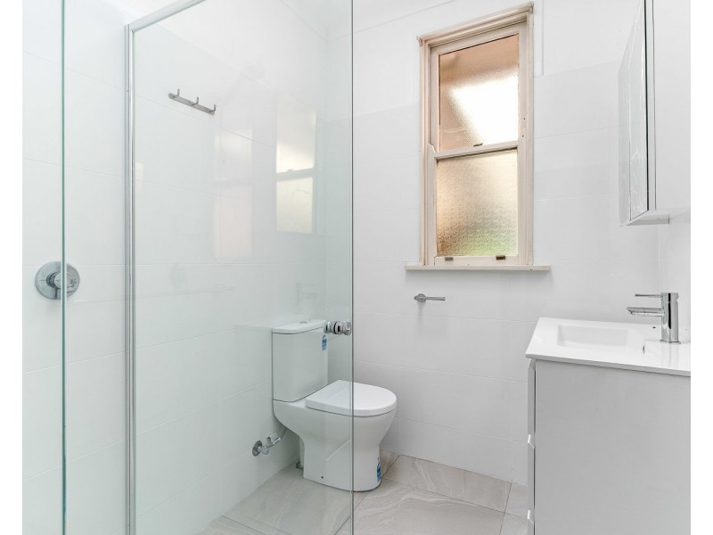 179 Henry Lawson Drive, Georges Hall NSW 2198