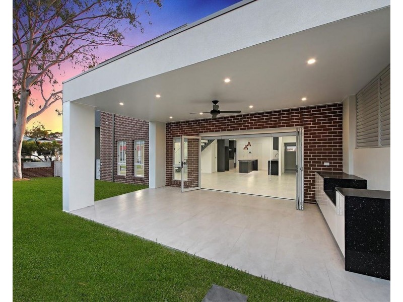 10 Phillip Street, Panania NSW 2213