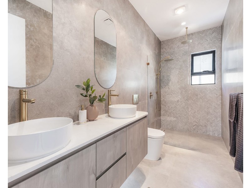 11 Cecil Street, Caringbah South NSW 2229