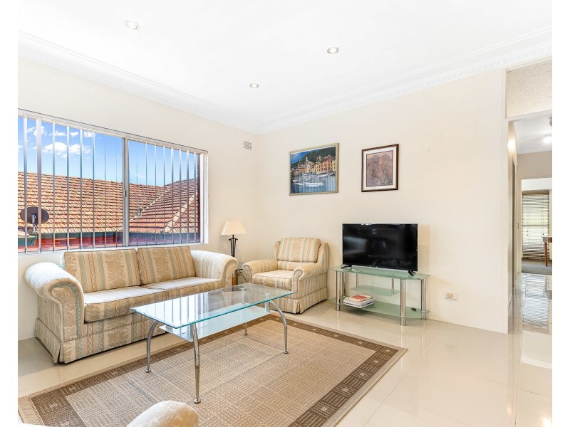 8/3 Bonds Road, Riverwood NSW 2210