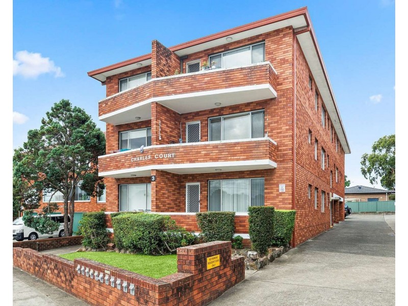 8/3 Bonds Road, Riverwood NSW 2210