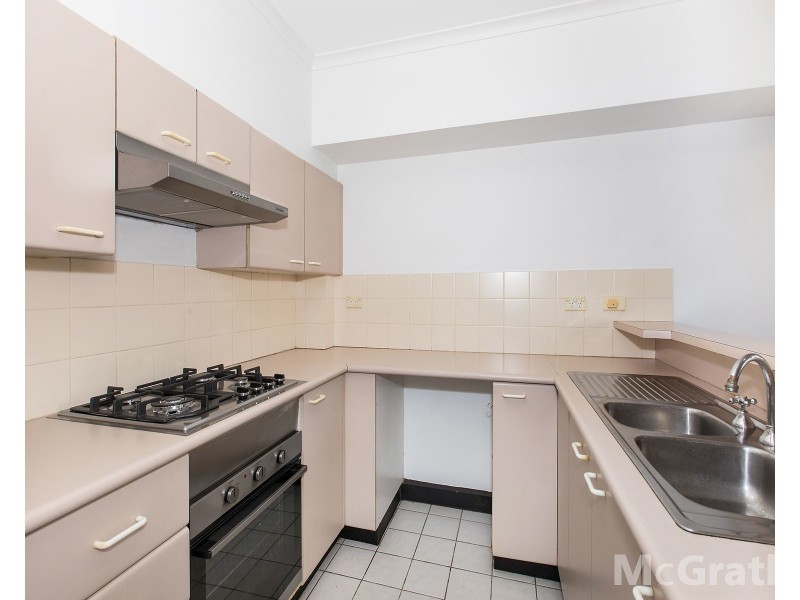 8/1a Penkivil Street, Willoughby NSW 2068