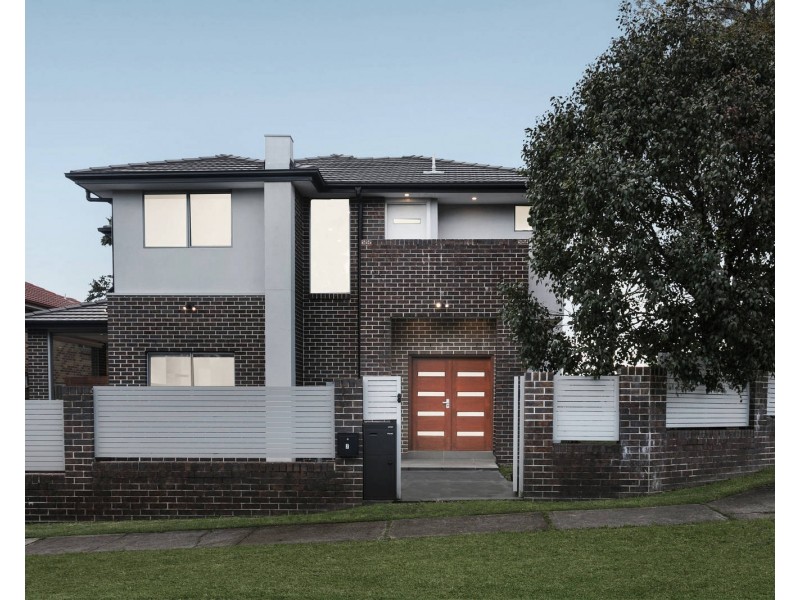 2 Presland Avenue, Revesby NSW 2212