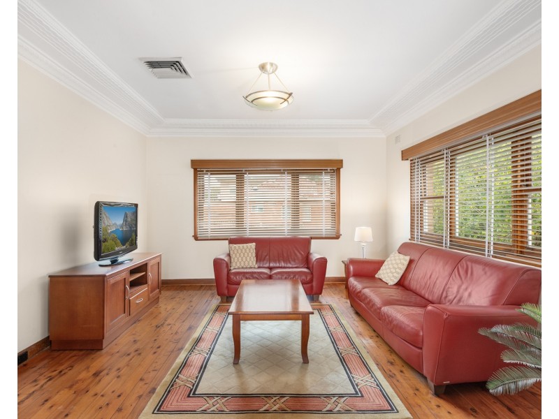 4 Church Street, Blakehurst NSW 2221