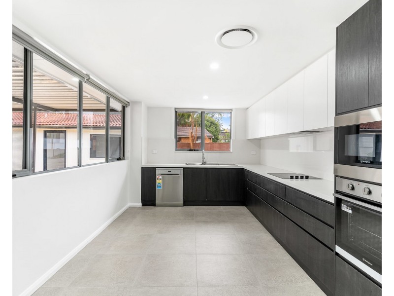 30 Monie Avenue, East Hills NSW 2213