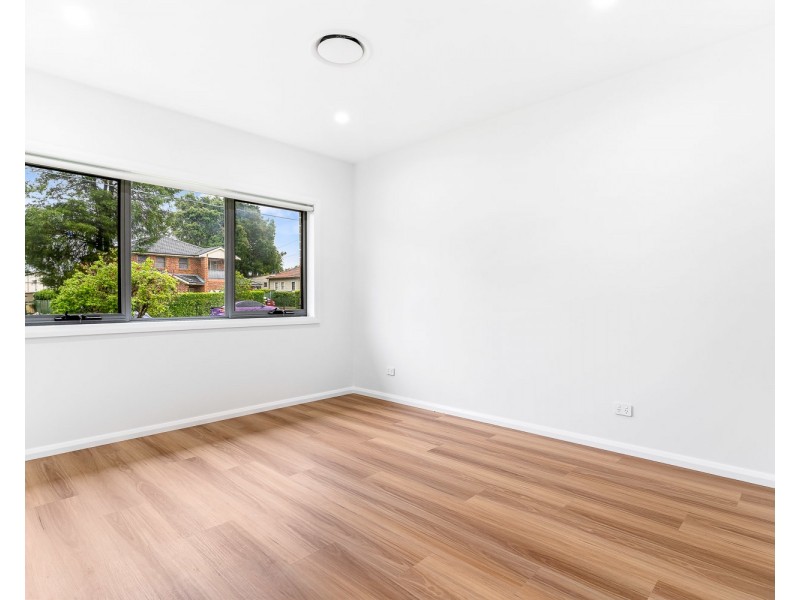 30 Monie Avenue, East Hills NSW 2213