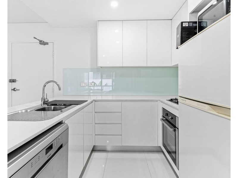 14/37-41 Gover Street, Peakhurst NSW 2210