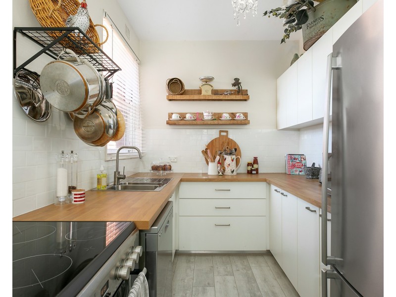 8/13 St George Parade, Hurstville NSW 2220