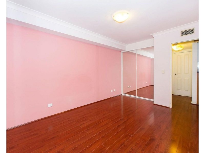33/1 The Crescent, Strathfield NSW 2135