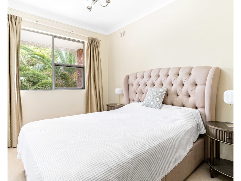 2/156-158 Russell Avenue, Dolls Point NSW 2219