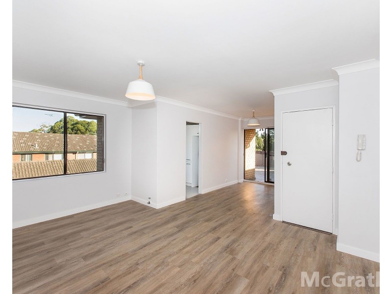 10/6-8 Garfield Street, Carlton NSW 2218