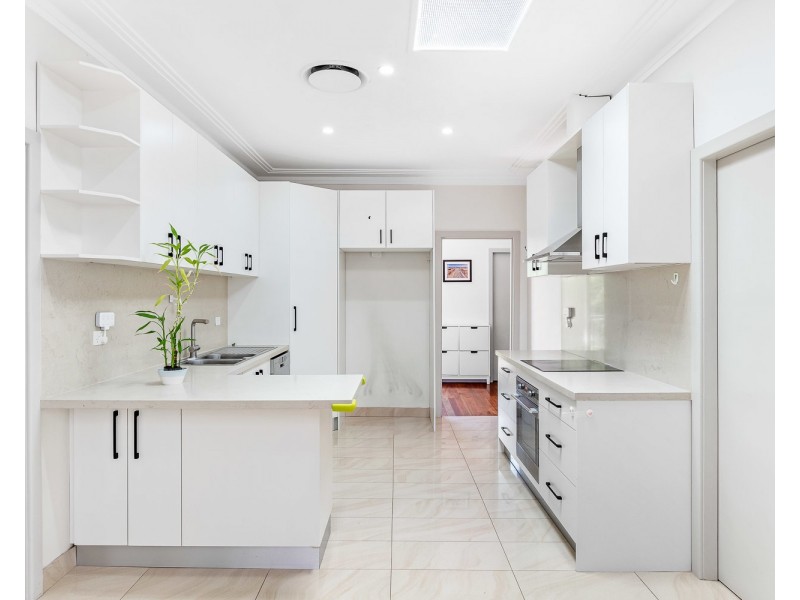 18 Martin Street, Blakehurst NSW 2221