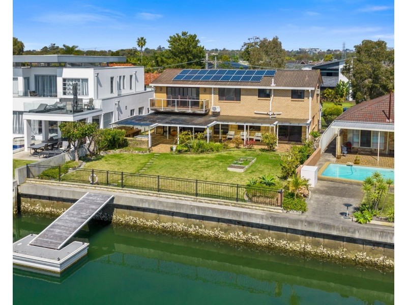 12 MacIntyre Crescent, Sylvania Waters NSW 2224