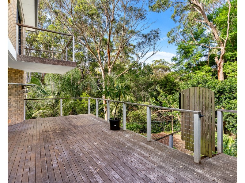 25 Oak Street, Lugarno NSW 2210