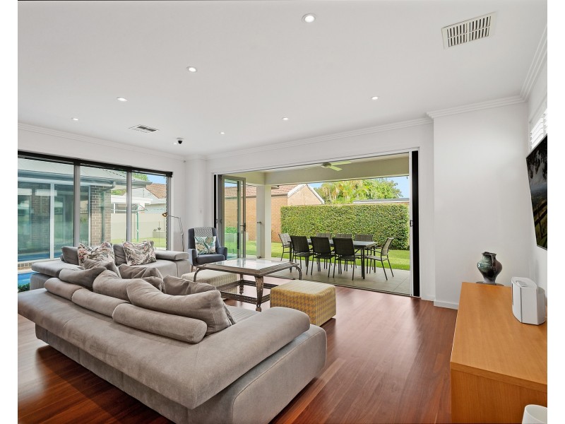 16 Fairway Avenue, Kogarah NSW 2217