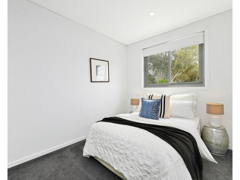653A Henry Lawson Drive, East Hills NSW 2213