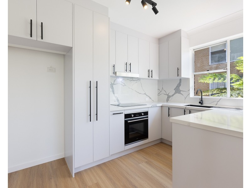 8/161-163 Russell Avenue, Dolls Point NSW 2219