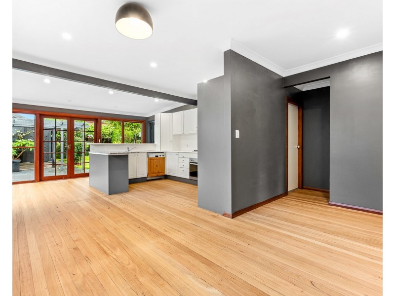 35 Barton Street, Kogarah NSW 2217