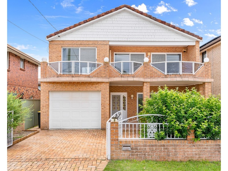 9 Hollywood Street, Monterey NSW 2217