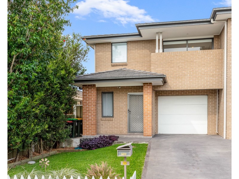 11 Drake Street, Panania NSW 2213