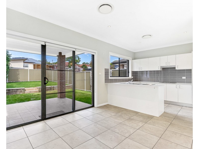 11 Drake Street, Panania NSW 2213