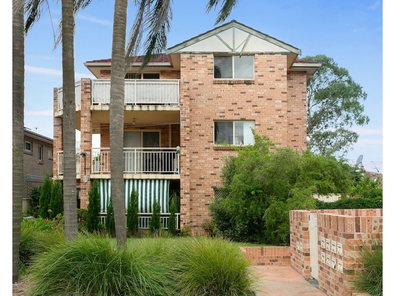2/26-28 Hampden Street, Beverly Hills NSW 2209