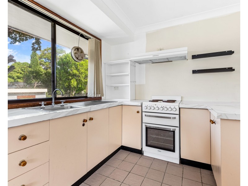 3/19 Edward Street, Carlton NSW 2218