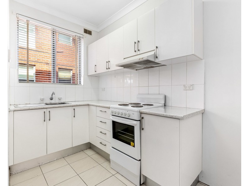 2/9 Hercules Road, Brighton-le-sands NSW 2216