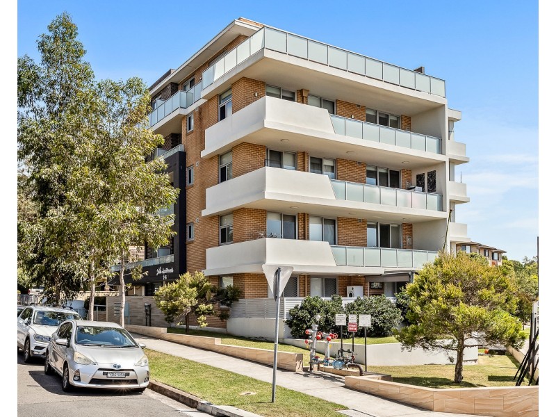 4/2 Carlton Parade, Carlton NSW 2218