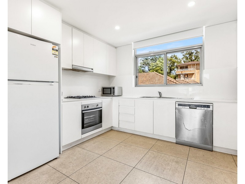 4/2 Carlton Parade, Carlton NSW 2218