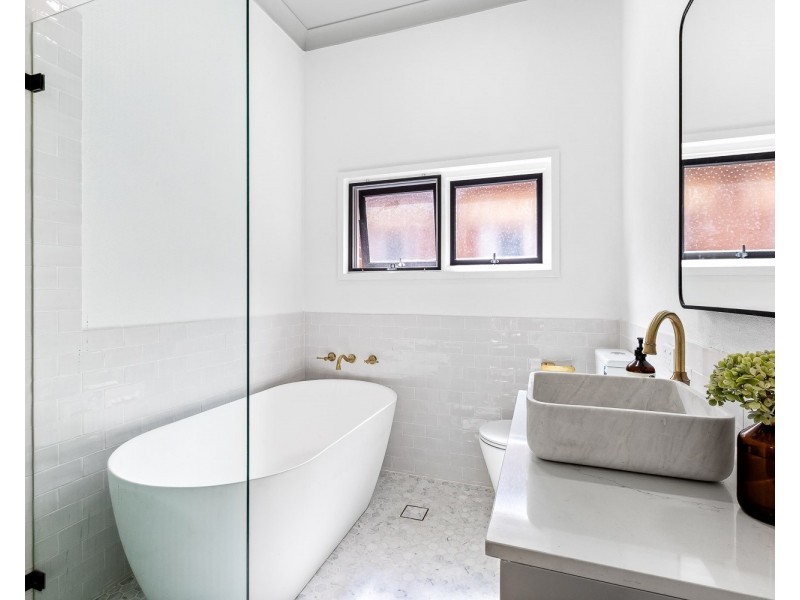 96 Pacific Avenue, Penshurst NSW 2222