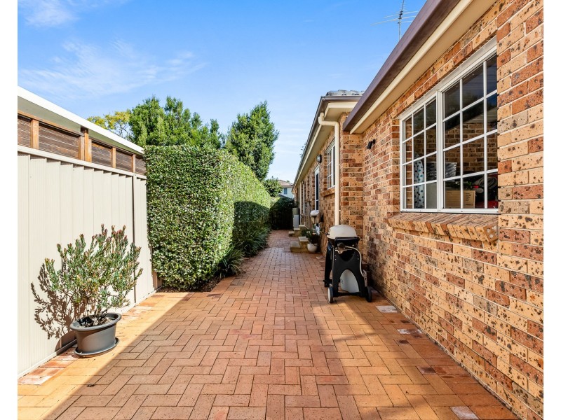 2/29 Samuel Street, Peakhurst NSW 2210