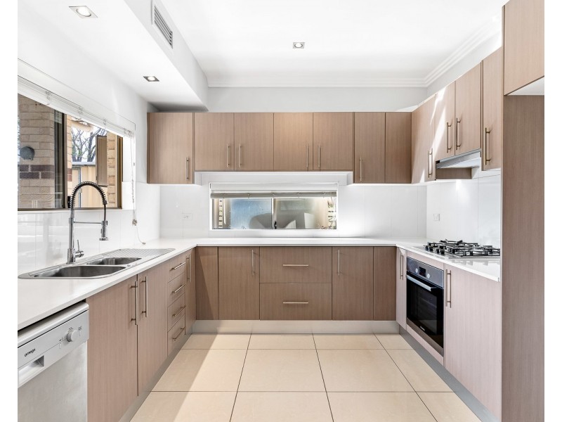 51 Tompson Road, Panania NSW 2213